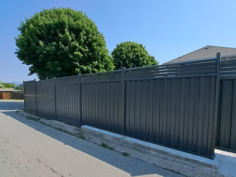 metal fence panels